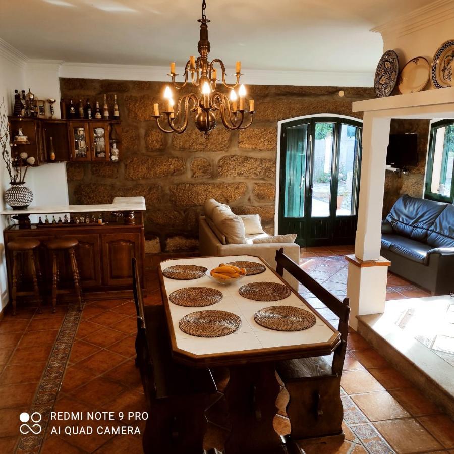 Casa Alem Rio - Quartos Para 6 Hospedes Em 산토티르소 외부 사진