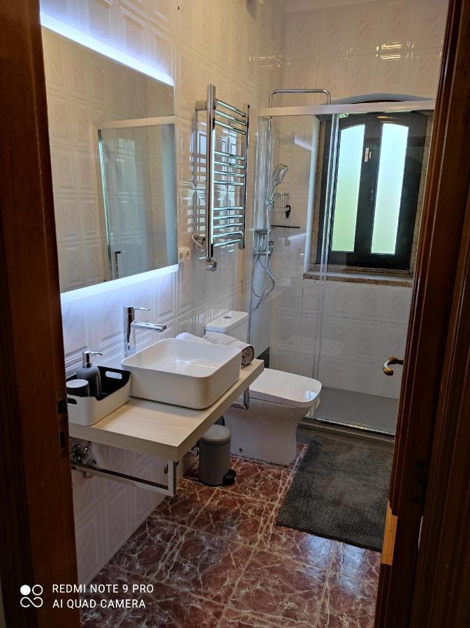 Casa Alem Rio - Quartos Para 6 Hospedes Em 산토티르소 외부 사진